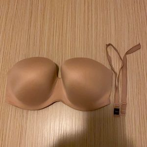 Victoria Secret Tan Color Strapless Bra- 34DDD Body by Victoria